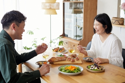 食卓での楽しい時間を