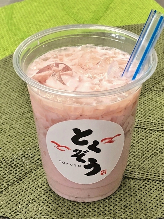 伊豆稲取産いちご使用 タピトコいちごミルクラテ