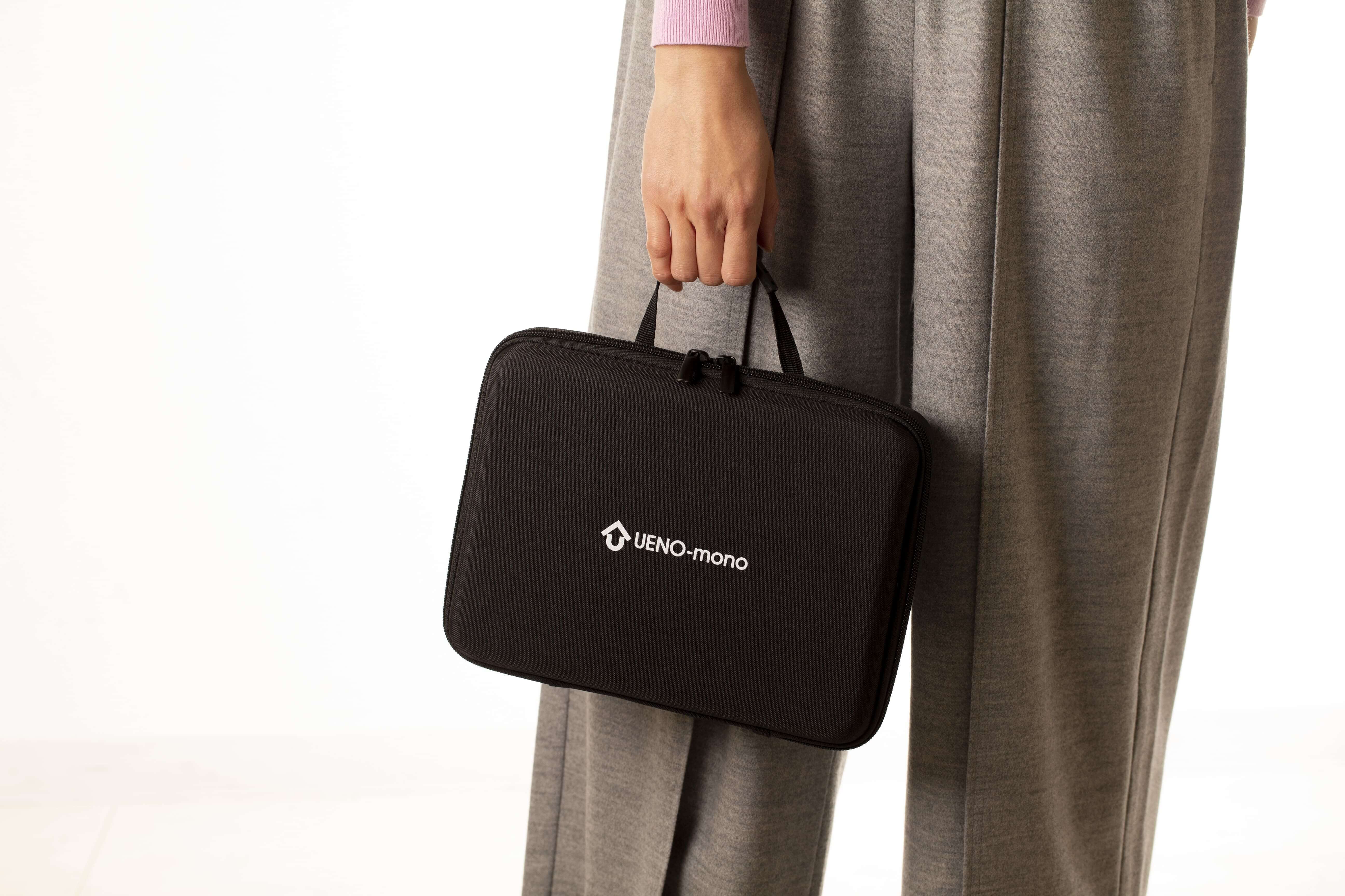 キャリーケース外観