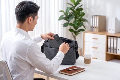 ビジネスバッグにもすっきり収納