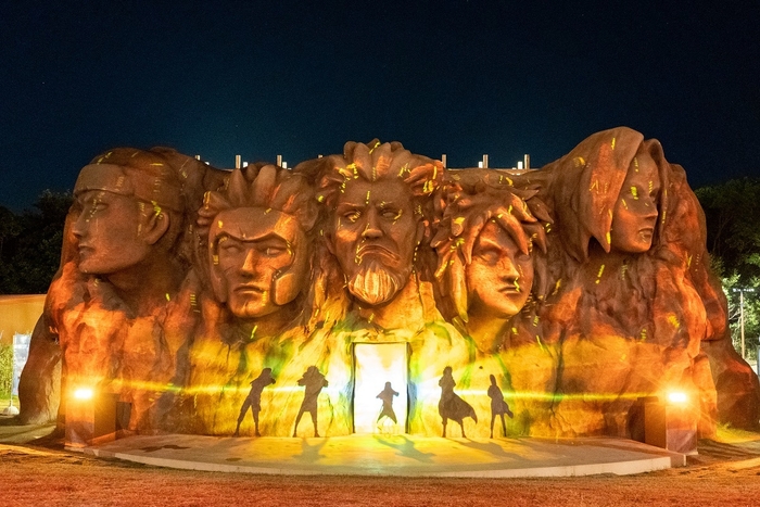 ナルトたちが繰り広げる熱いバトルに注目!