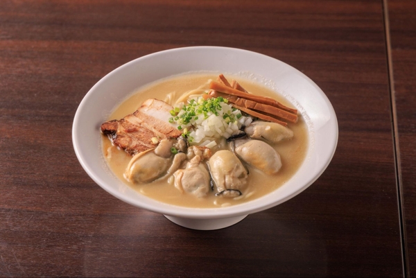 裏メニュー牡蠣白湯らーめん|販売価格:1,900円(税込)