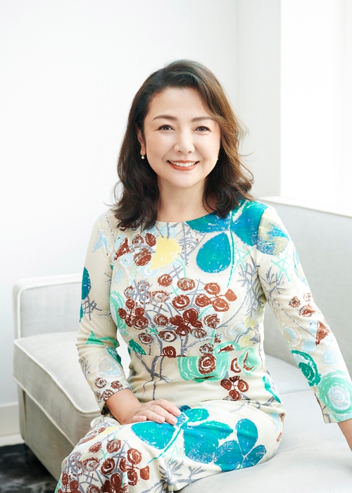 原日出子(千羽鶴/鶴の妖精)
