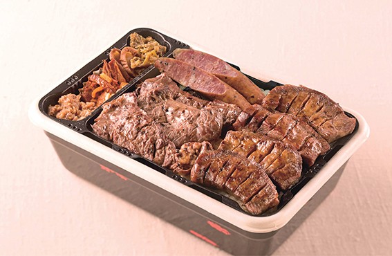 諸国(おくに)じまん　駅弁とうまいもの大会を開催