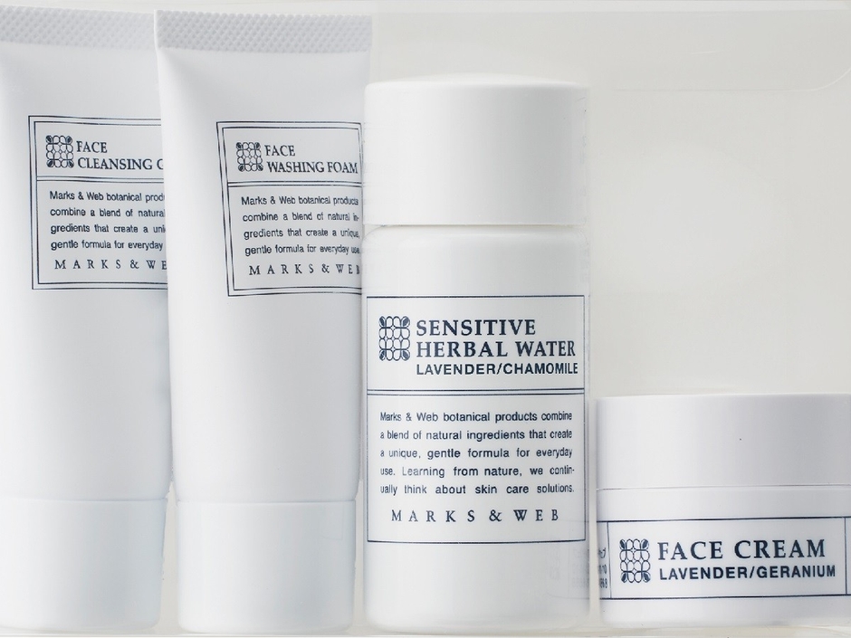 特典:フェイスケアセット