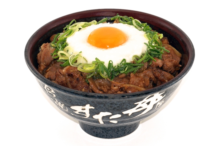 5月1日(月)発売「山かけ牛カルビ丼」980円(税込／生玉子付)