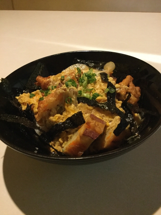 まるでカツ丼!?食べてびっくりがね丼