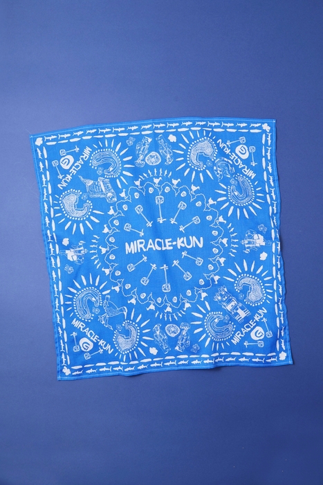 MIRACLE BANDANA　￥1&#44;800　カラー展開：ブルー