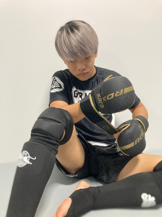 「RDX® SPORTS」KARAシリーズを利用する知名昴海(ちなすかい)選手