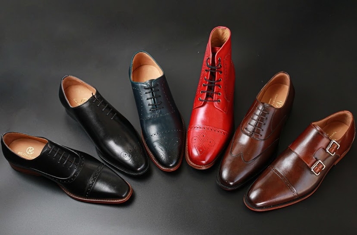 お好きな靴を選んで