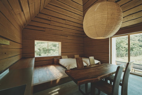 ▲「はたけのリゾート 燦燦Villa」内にある、原田氏が手掛けた「木の家」