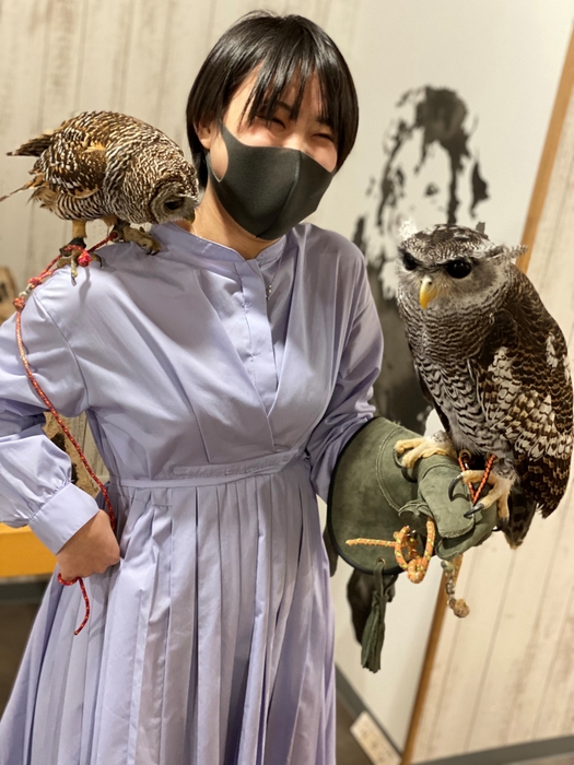 腕乗せ&肩乗せ体験の様子(2)