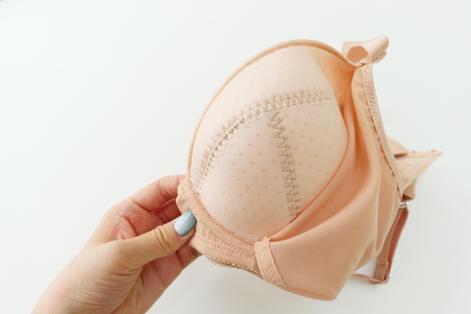 メッシュ素材で通気性◎