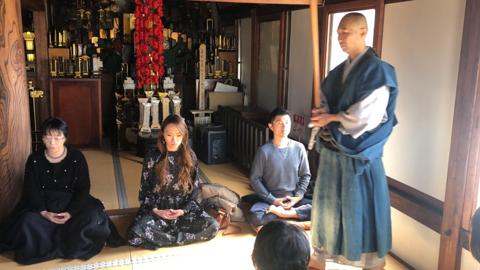 体験イメージ(坐禅)