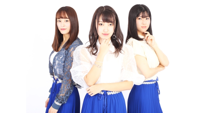 紗音都(メンバー 左から 高橋りな、宮凪華巳、成田彩)