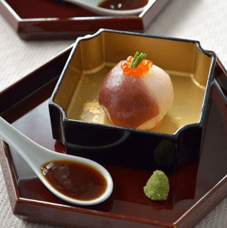 鮪と鯛の紅白手まり寿司(ディナー限定)