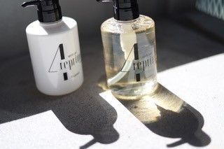 シャンプー&トリートメント 1