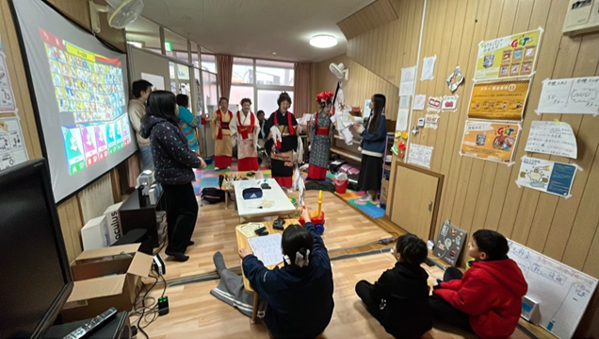 近畿大学建築学部生が八尾市の子どもたちを大学へ招待 「ゲーム寺子屋」の参加児童にesports体験会を開催