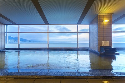 天然温泉「るりの湯」