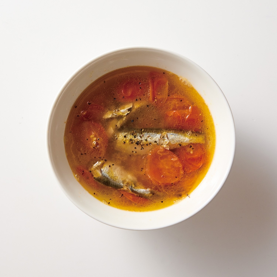 「オイルサーディンとトマトのスープ」(8章)