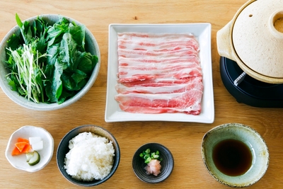 恋する豚研究所