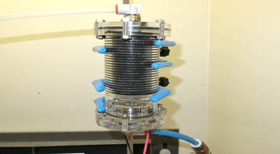 工学院大学研究成果の小型水電解装置