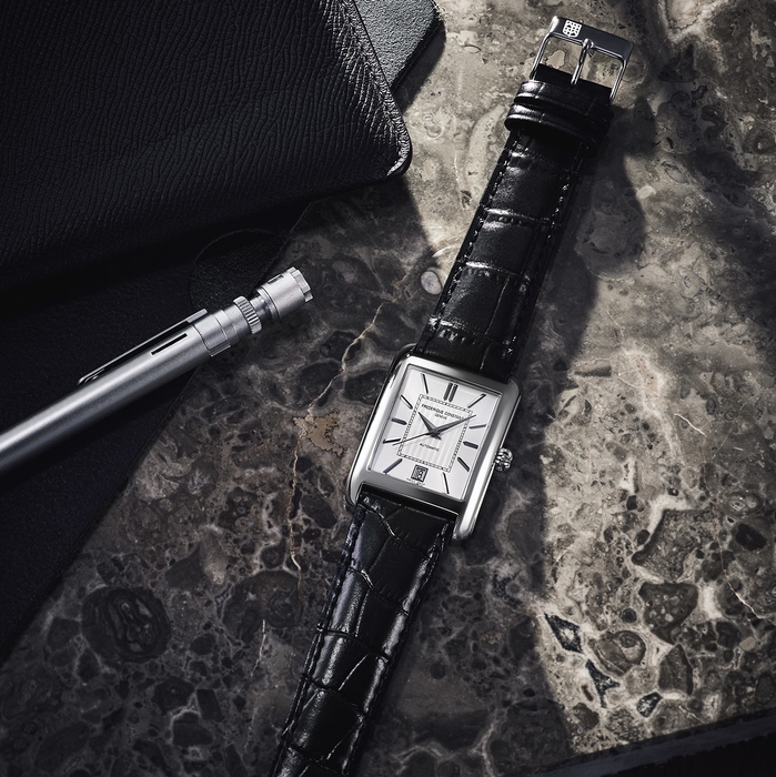 クラシック カレ オートマチック FC-303S4C6 ¥149,600(税込)