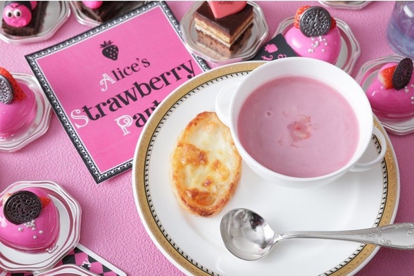 ファーストディッシュ 苺とトマトのマスカルポーネスープ&ほうれん草のグラタン