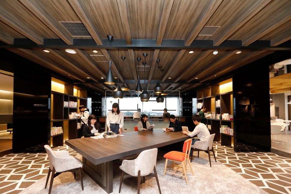 図書館 gallery H(6F)