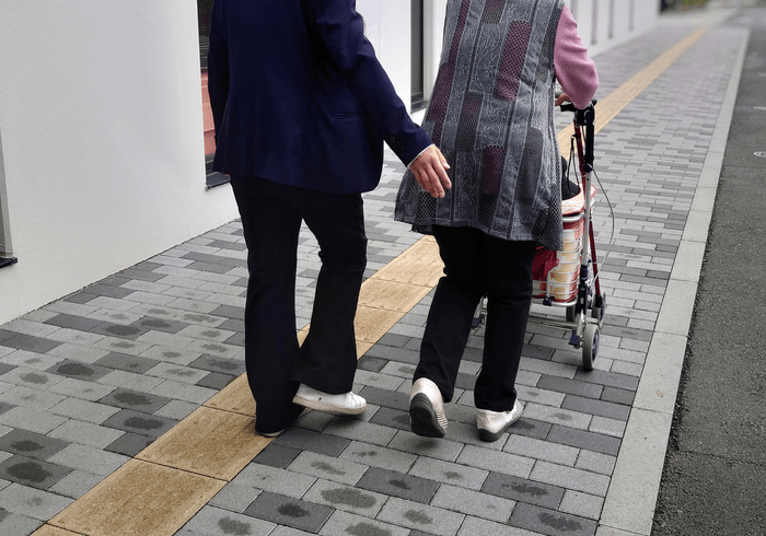 退院後の暮らしを見据え、患者さんに寄り添うコミナス専従職員