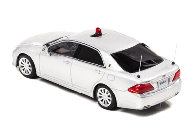 RAI'S 1/43 トヨタ クラウン (GRS202) 2014 警視庁警備部警衛課警衛車両(銀):左後