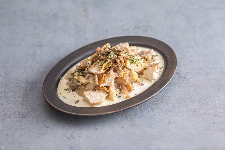 チキンと4種キノコのクリーム煮込み