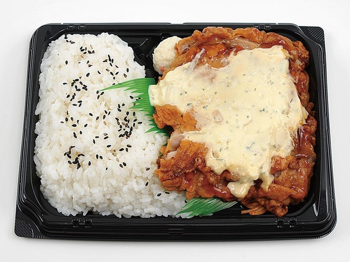 ずっしり極！タルタルチキン南蛮弁当