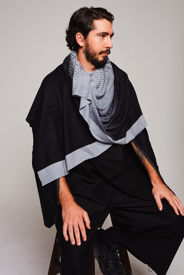 PLAIN CORNICE STOLE　プレインコーニスストール［登録意匠］