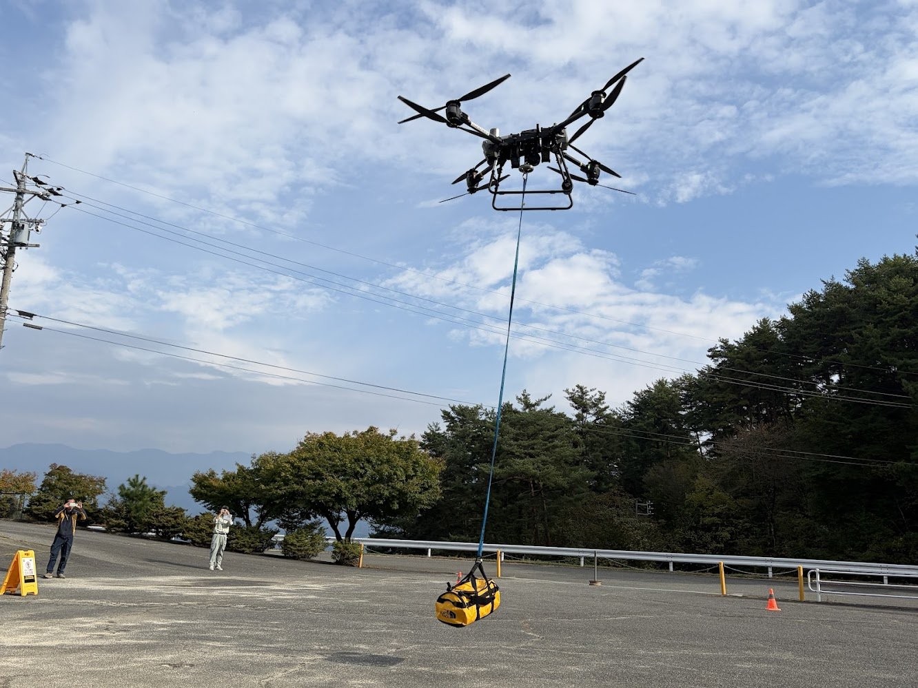 ドローン企業ASOLAB.が飯田市で林業向けドローンデモを実施しました 赤外線カメラによる獣害対策と大型ドローンでの物資運搬を披露