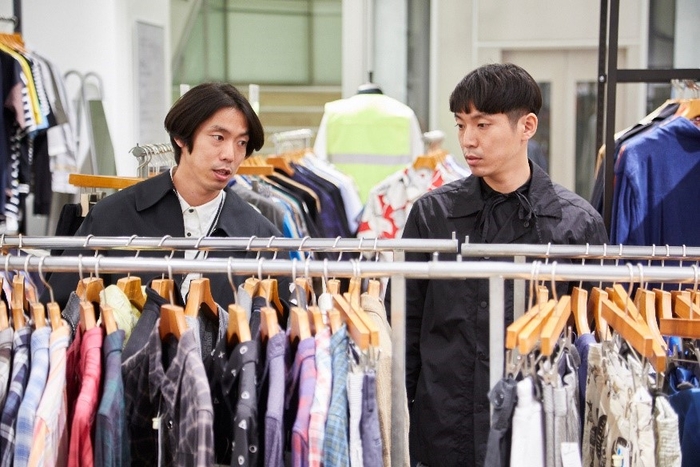 スタイリストの井田正明さん(左)と井田信之さん(右)