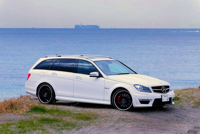 AMG C63(8)