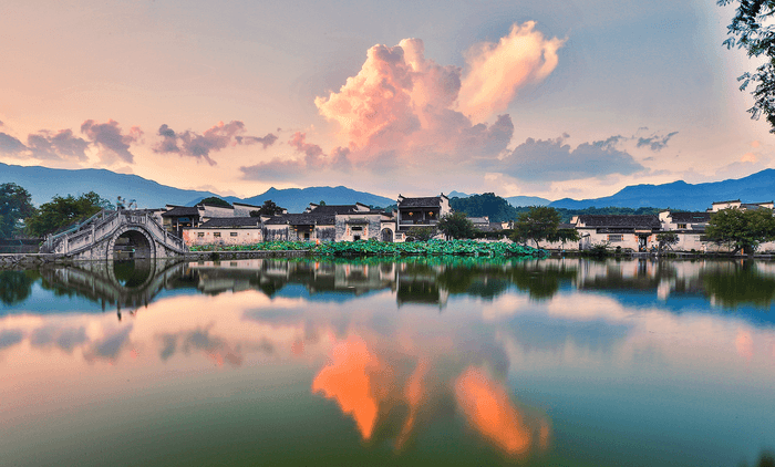 安徽南部の古村落-西逓・宏村 提供:安徽省文化観光局