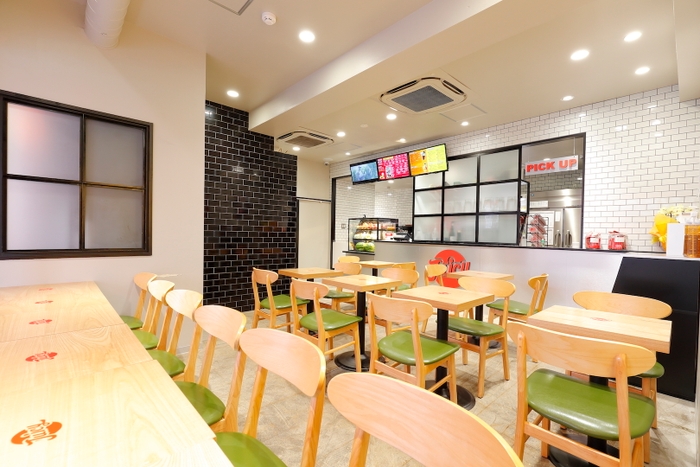 88hotdog ＆ JUICY 店内