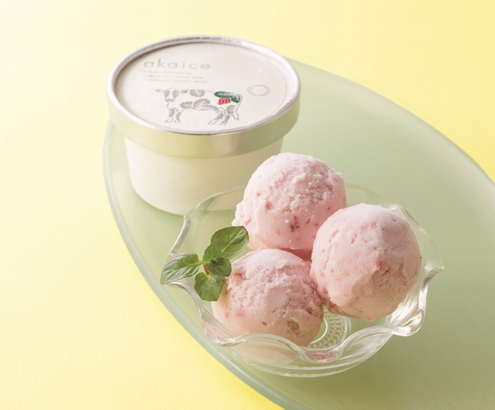 <いちご大福と茶菓のお店あか>akaice