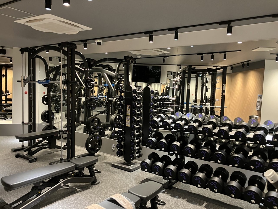 エニタイムフィットネス本牧山手店