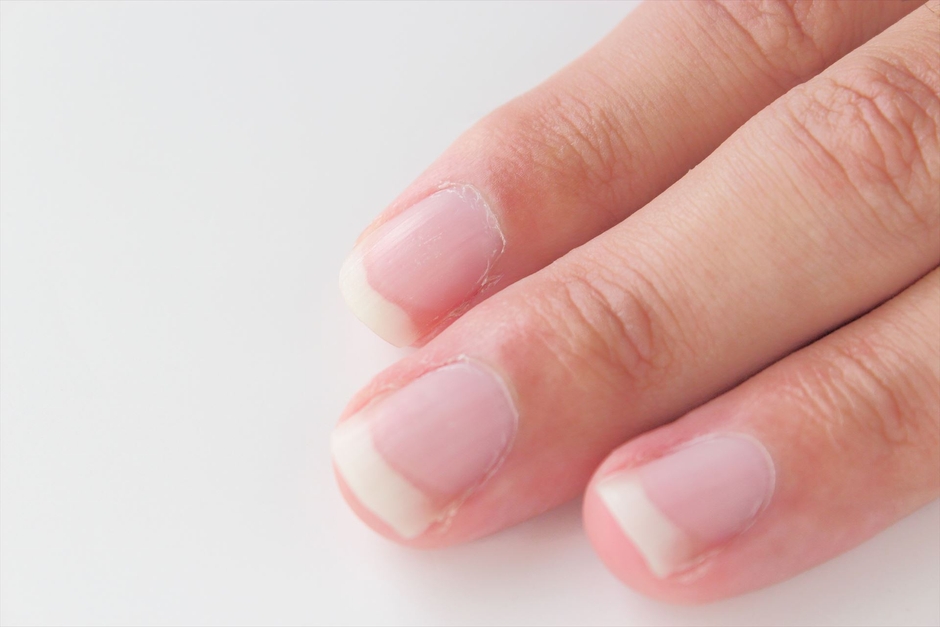 人の爪(イメージ)