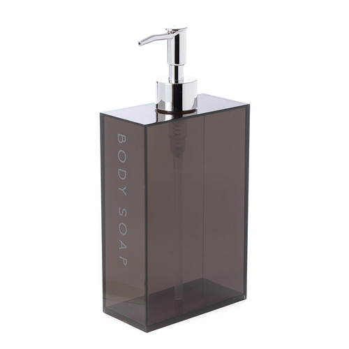 「ディスペンサー BK Body soap」価格：790円／サイズ：W5.8×D11×H24cm（約800ml）