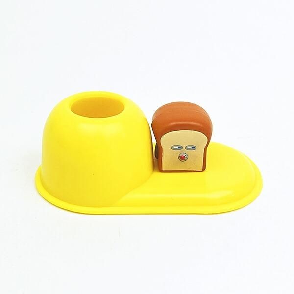 洗面台にパンどろぼうが…！？シュールでかわいい歯ブラシスタンドとコップスタンドがカラフルな2色展開で登場。