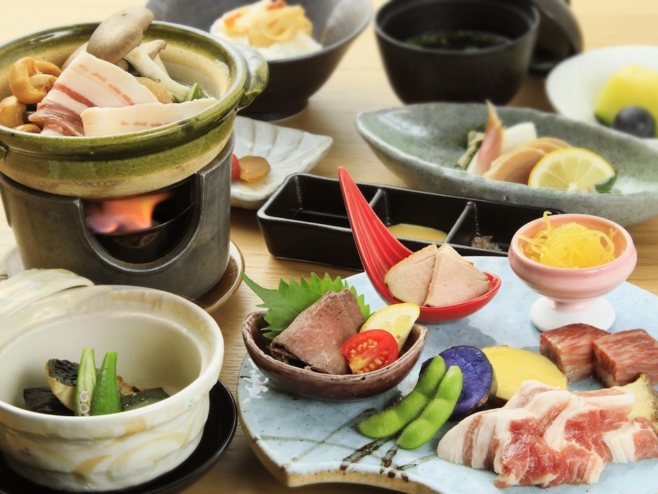 鉄板料理や津和野の旬の食材を味わう<お食事>