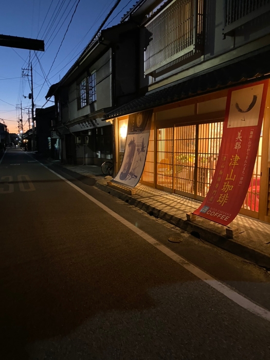 映画「十六夜の月子」ロケ地美都津山庵夕景