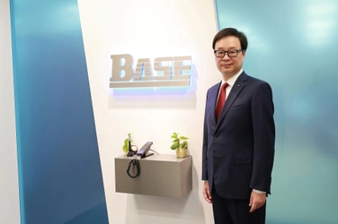 『日中経営者』が、ベース株式会社 代表取締役社長中山 克成氏のインタビュー記事を掲載