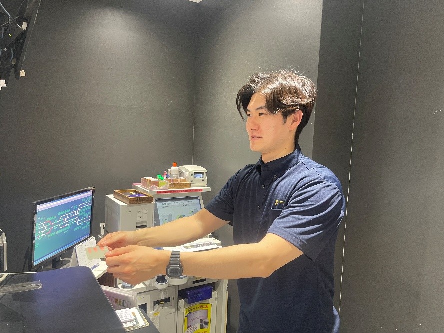 駅係員・乗務員を対象にポロシャツを導入【相模鉄道】