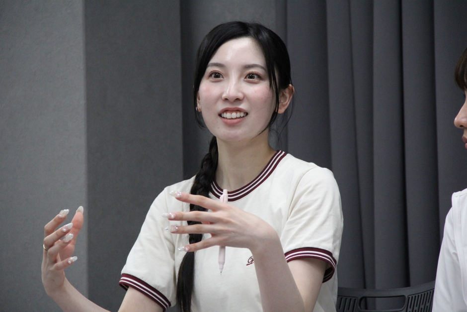 稽古より(5)　稽古場写真 撮影：カメワリミカ子