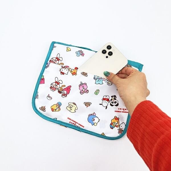 サンリオとスイマーのコラボアイテム